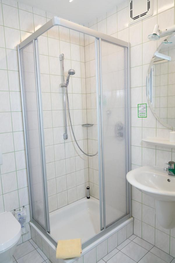 Landgasthof Fleischhauer Homberg  Ngoại thất bức ảnh