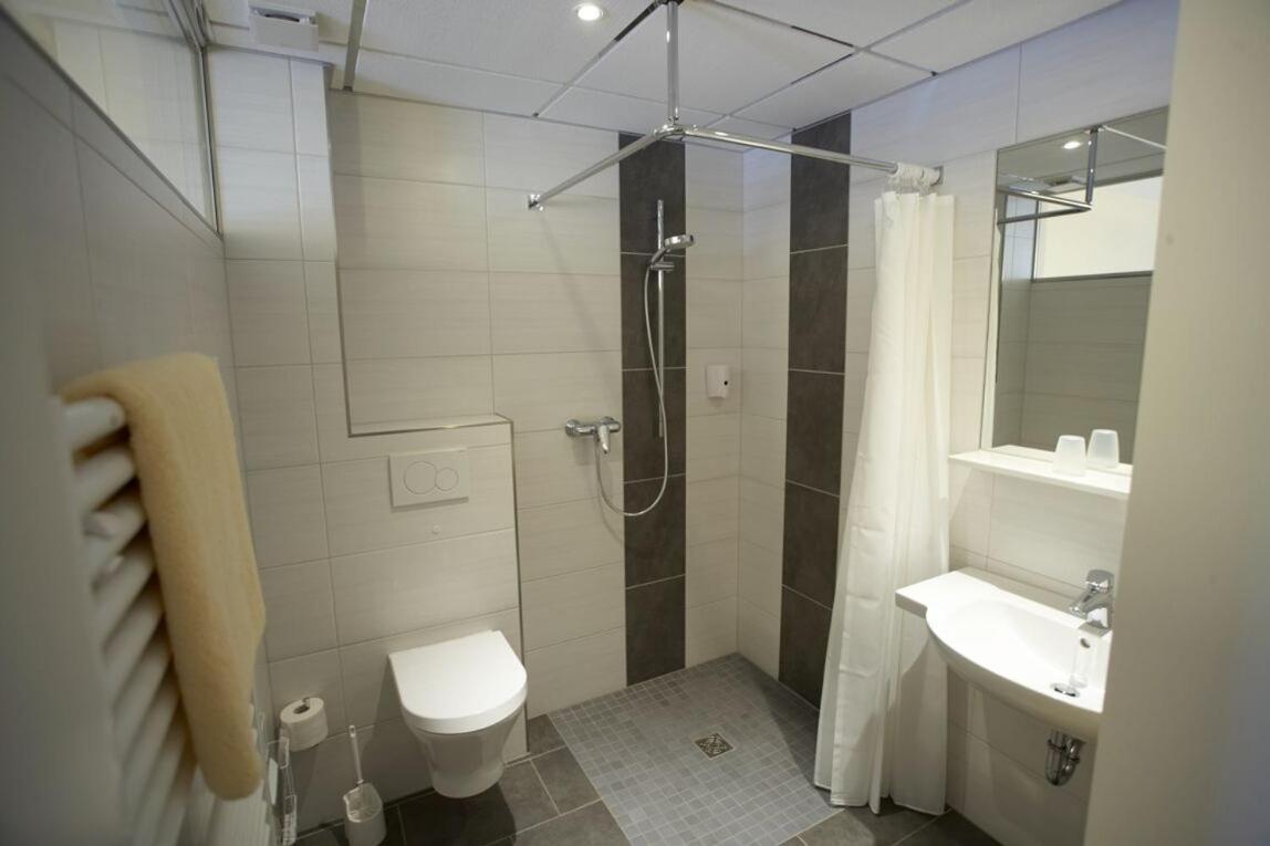 Landgasthof Fleischhauer Homberg  Ngoại thất bức ảnh