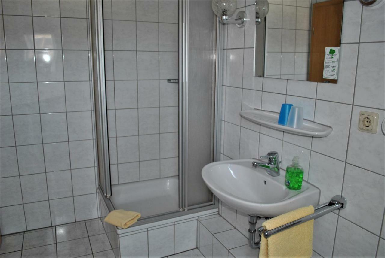 Landgasthof Fleischhauer Homberg  Ngoại thất bức ảnh